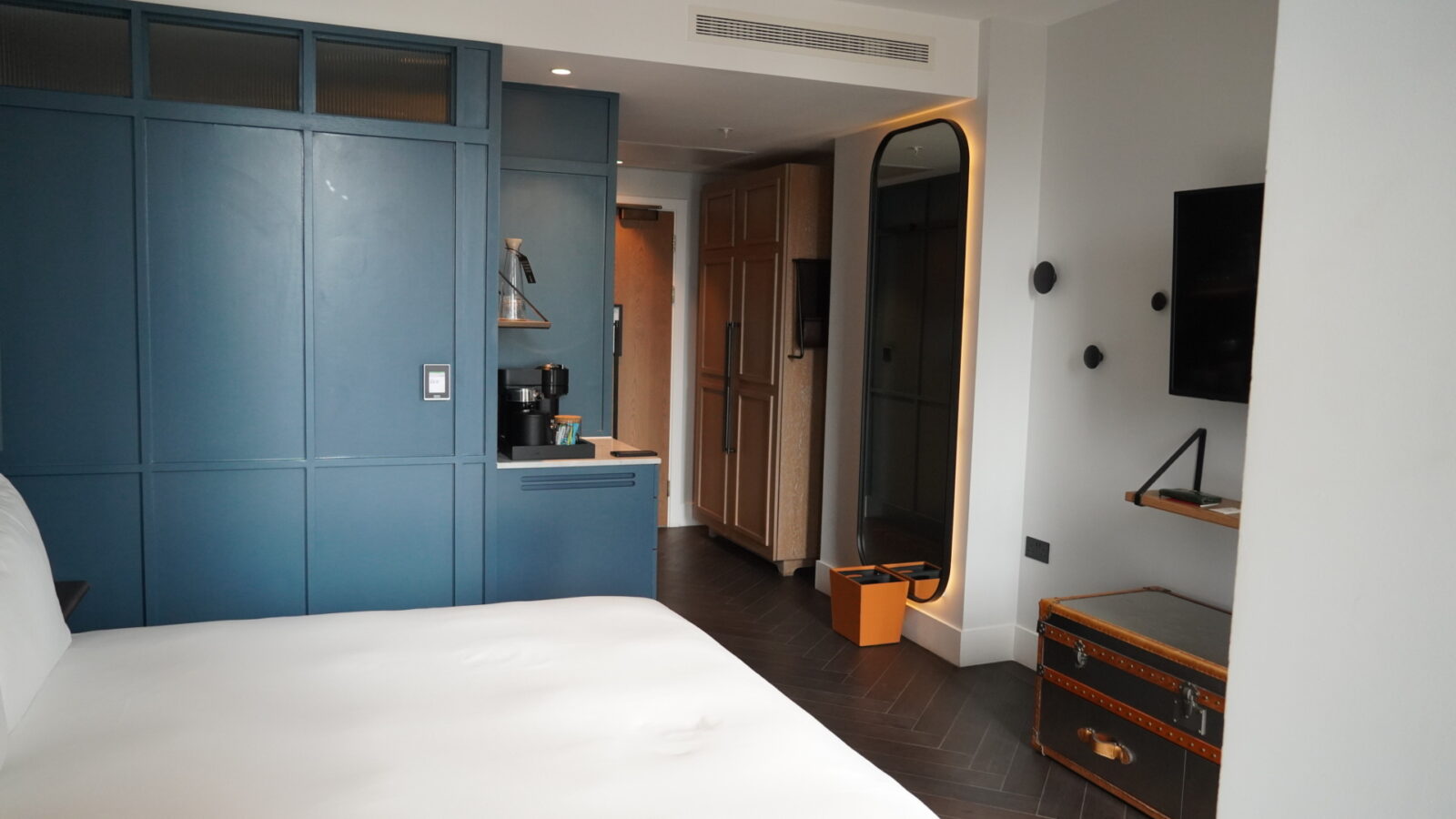 The Gantry London, Curio Collection by Hiltonの客室
